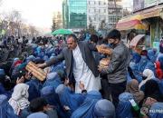 اهدای نان رایگان به مردم افغانستان توسط یک نانوایی+عکس